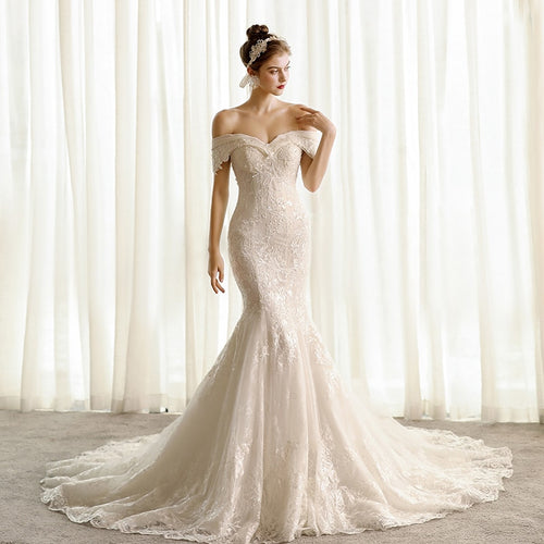 Elegant Off White Mermaid Corset Wedding Dress